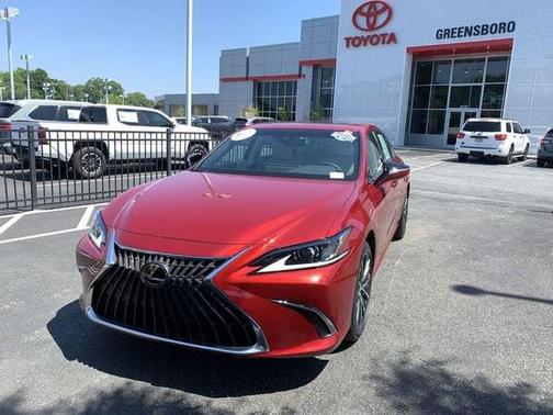 Matador Red Mica 2025 Lexus ES 350 Base