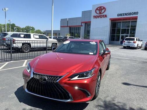 Matador Red Mica 2025 Lexus ES 350 Base