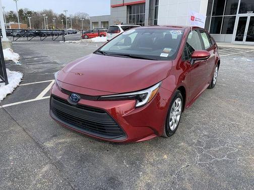 2025 Toyota Corolla Hybrid LE