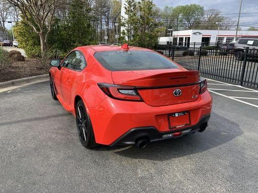 2023 Toyota GR86 Premium