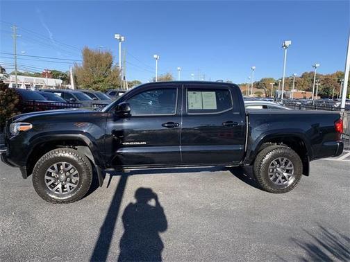 2022 Toyota Tacoma SR5