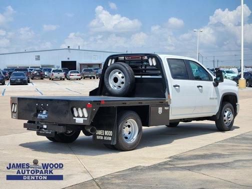 2025 Chevrolet Silverado 3500 WT