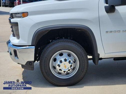 2025 Chevrolet Silverado 3500 WT