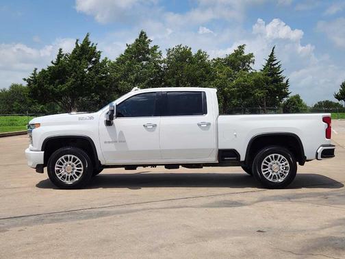 2023 Chevrolet Silverado 2500 High Country