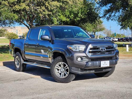 2016 Toyota Tacoma SR5