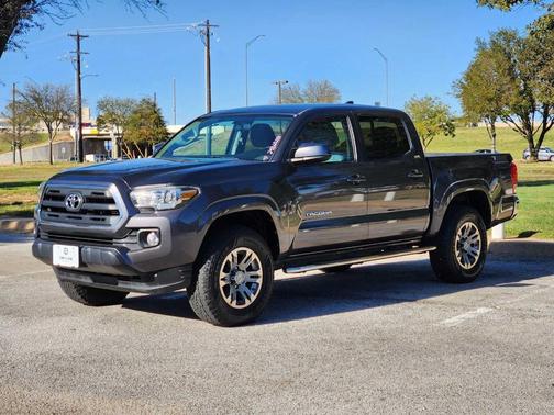 2016 Toyota Tacoma SR5