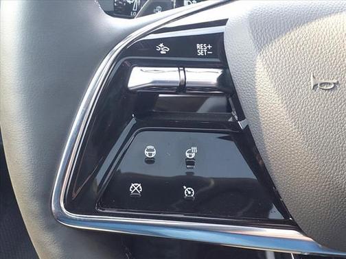 2025 Cadillac LYRIQ Luxury