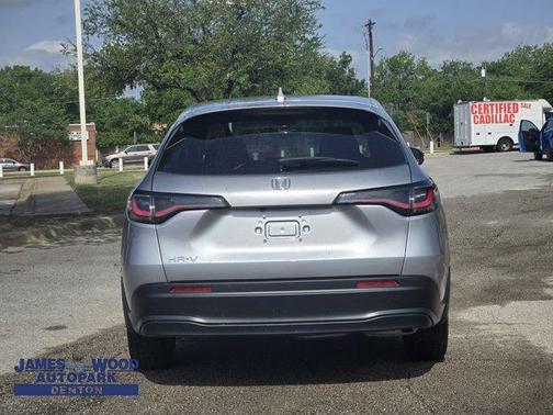2024 Honda HR-V LX