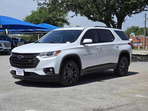 2021 Chevrolet Traverse RS