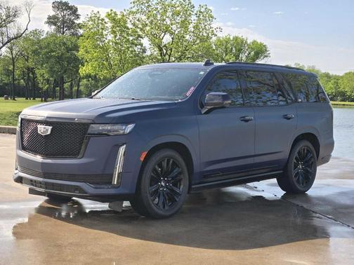 2023 Cadillac Escalade Sport