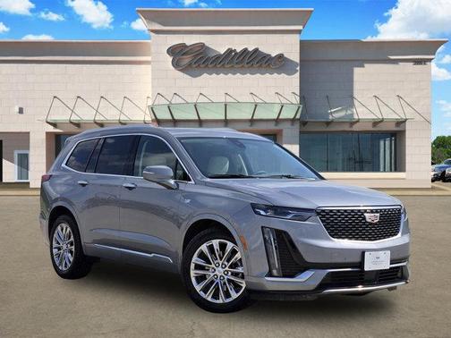 2025 Cadillac XT6 Premium Luxury FWD