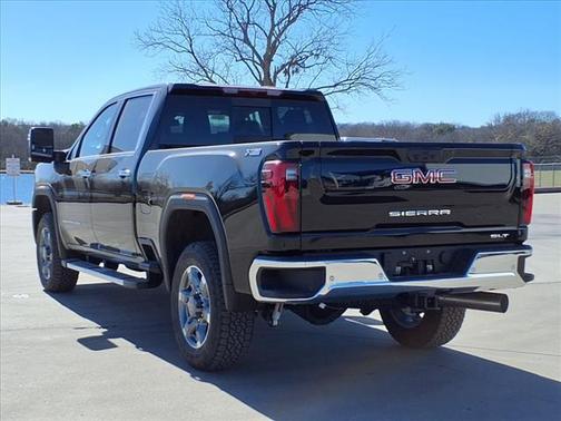 2025 GMC Sierra 2500 SLT