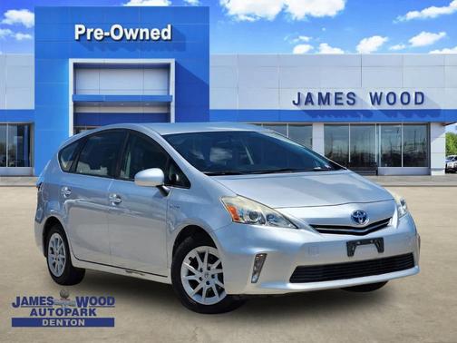 2014 Toyota Prius v Three