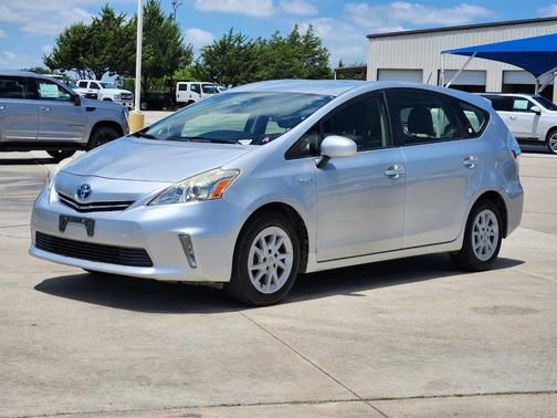 2014 Toyota Prius v Three