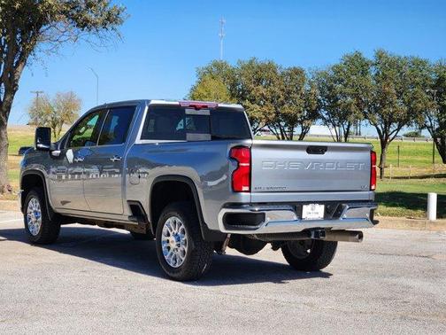 2025 Chevrolet Silverado 3500 LTZ