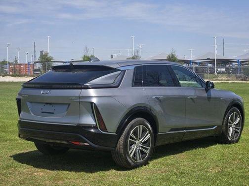 2025 Cadillac LYRIQ Luxury