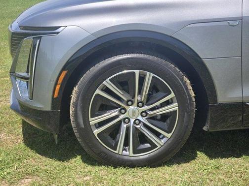 2025 Cadillac LYRIQ Luxury