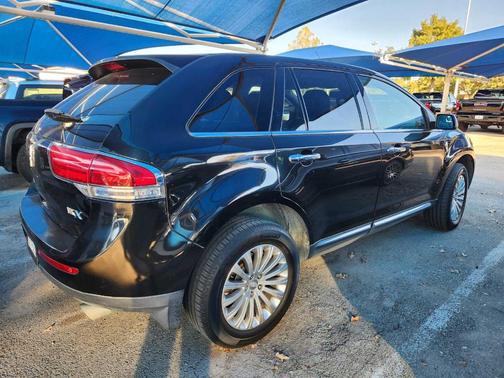 2012 Lincoln MKX Base