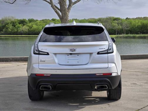 2022 Cadillac XT4 Sport