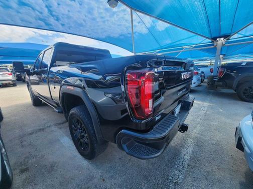 2023 GMC Sierra 2500 Denali