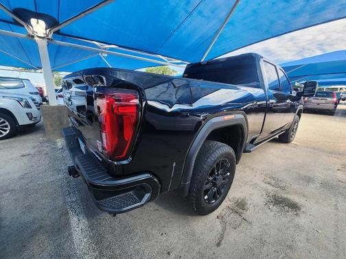 2023 GMC Sierra 2500 Denali