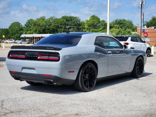 2022 Dodge Challenger R/T Scat Pack