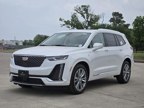 2025 Cadillac XT6 Premium Luxury FWD