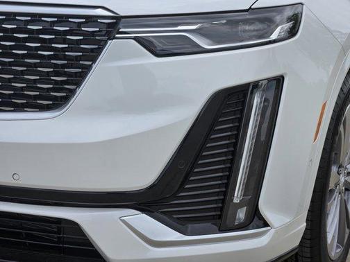 2025 Cadillac XT6 Premium Luxury FWD