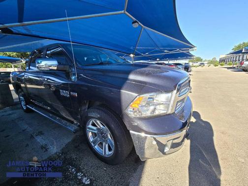 2018 RAM 1500 SLT
