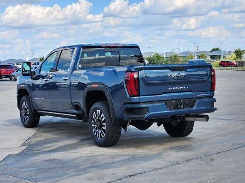 2025 GMC Sierra 2500 Denali Ultimate