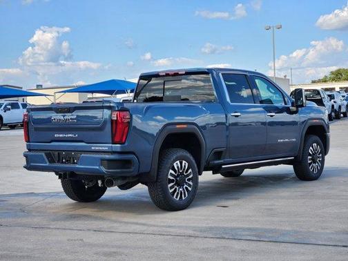 2025 GMC Sierra 2500 Denali Ultimate