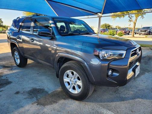 2022 Toyota 4Runner SR5