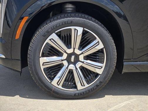 2025 Cadillac Escalade IQ Luxury 1