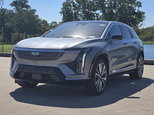 2025 Cadillac OPTIQ Luxury
