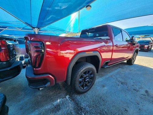 2025 GMC Sierra 2500 AT4