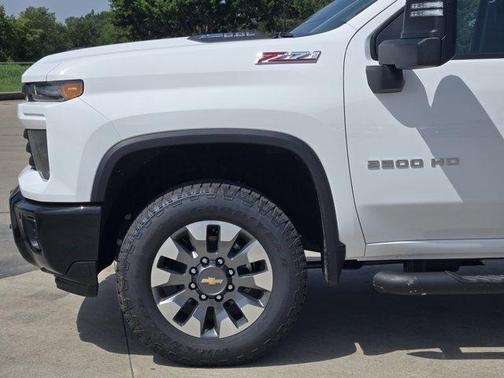 2025 Chevrolet Silverado 2500 Custom