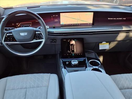2025 Cadillac Escalade IQ Luxury