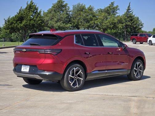 2025 Chevrolet Equinox EV LT 2