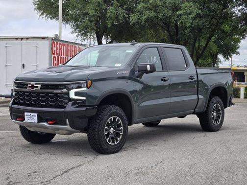 2025 Chevrolet Silverado 1500 ZR2