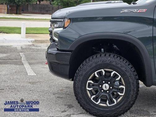 2025 Chevrolet Silverado 1500 ZR2