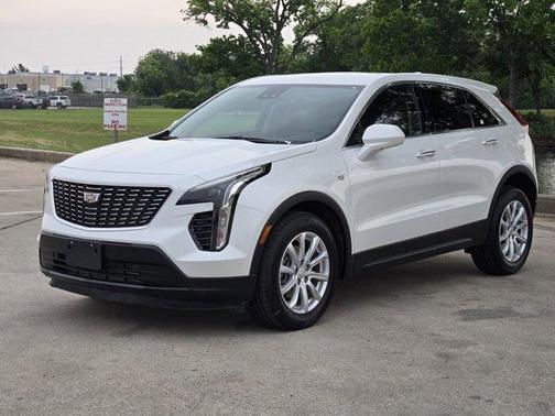 2022 Cadillac XT4 Luxury