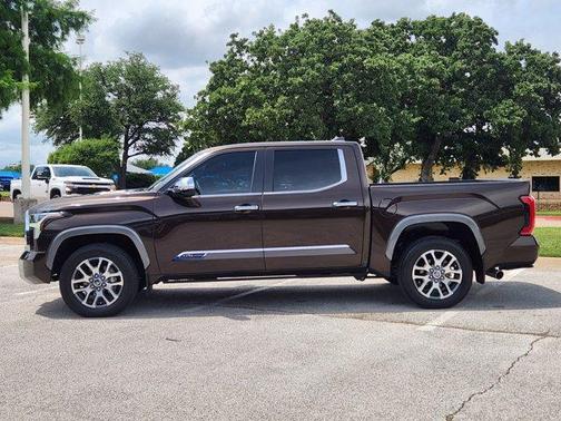 2024 Toyota Tundra Hybrid 1794 Edition