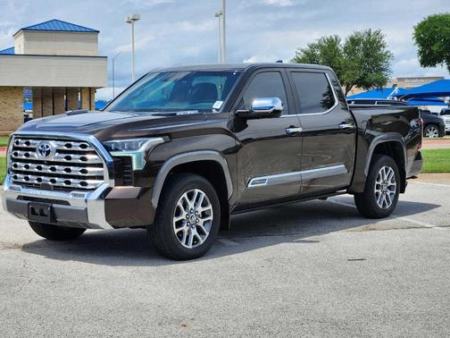 2024 Toyota Tundra Hybrid 1794 Edition