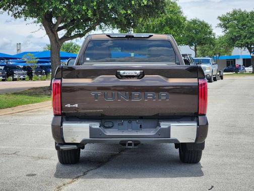 2024 Toyota Tundra Hybrid 1794 Edition