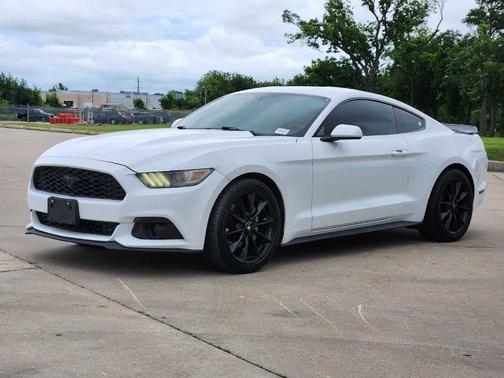 2016 Ford Mustang EcoBoost