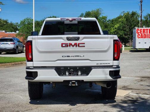2023 GMC Sierra 2500 Denali