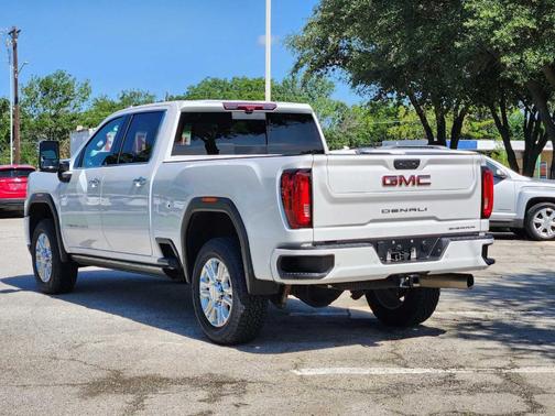 2023 GMC Sierra 2500 Denali