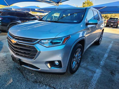 2021 Chevrolet Traverse Premier