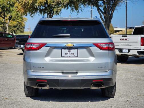 2021 Chevrolet Traverse Premier