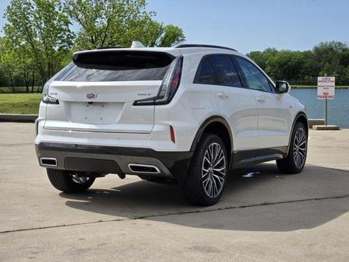 2025 Cadillac XT4 Sport